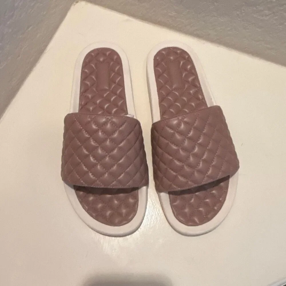 APL Men's Size 11 Lusso Slide Sandal Beachwood Tan Pool Beach Vacation Resortwea